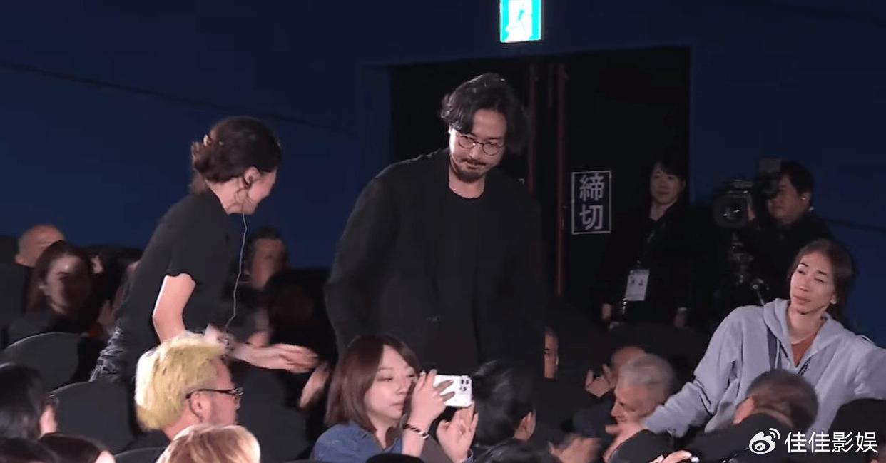 文晏回应争奖！自曝不认识白百何否认沪圈投资，白百何再次暗讽