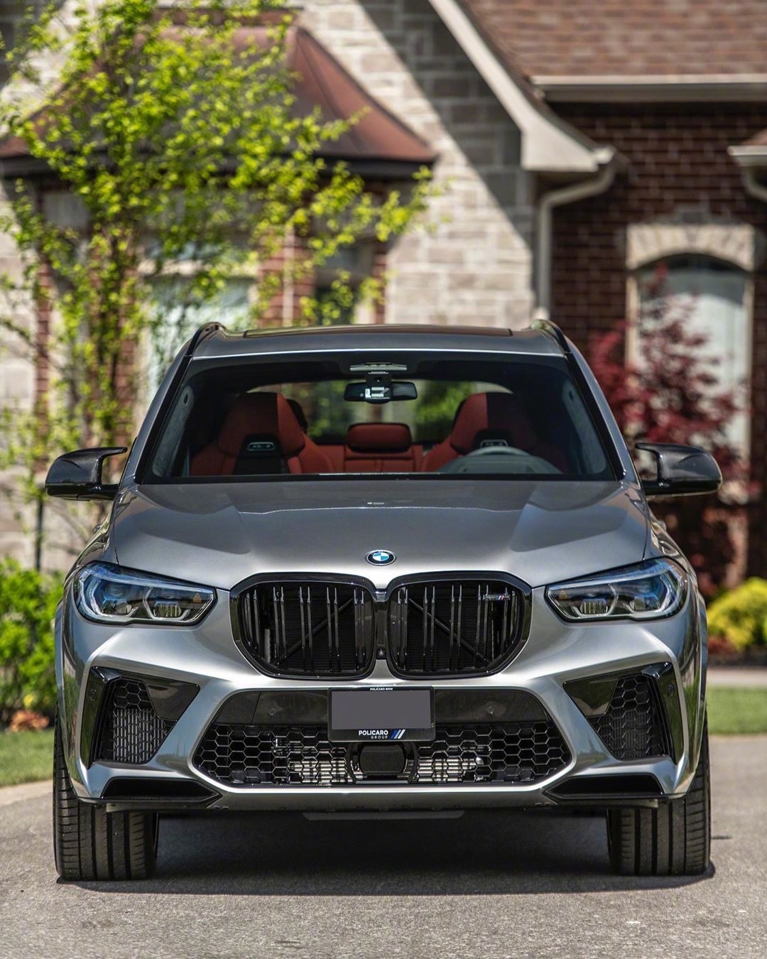 有机会还真想看看宝马x5m 实车的