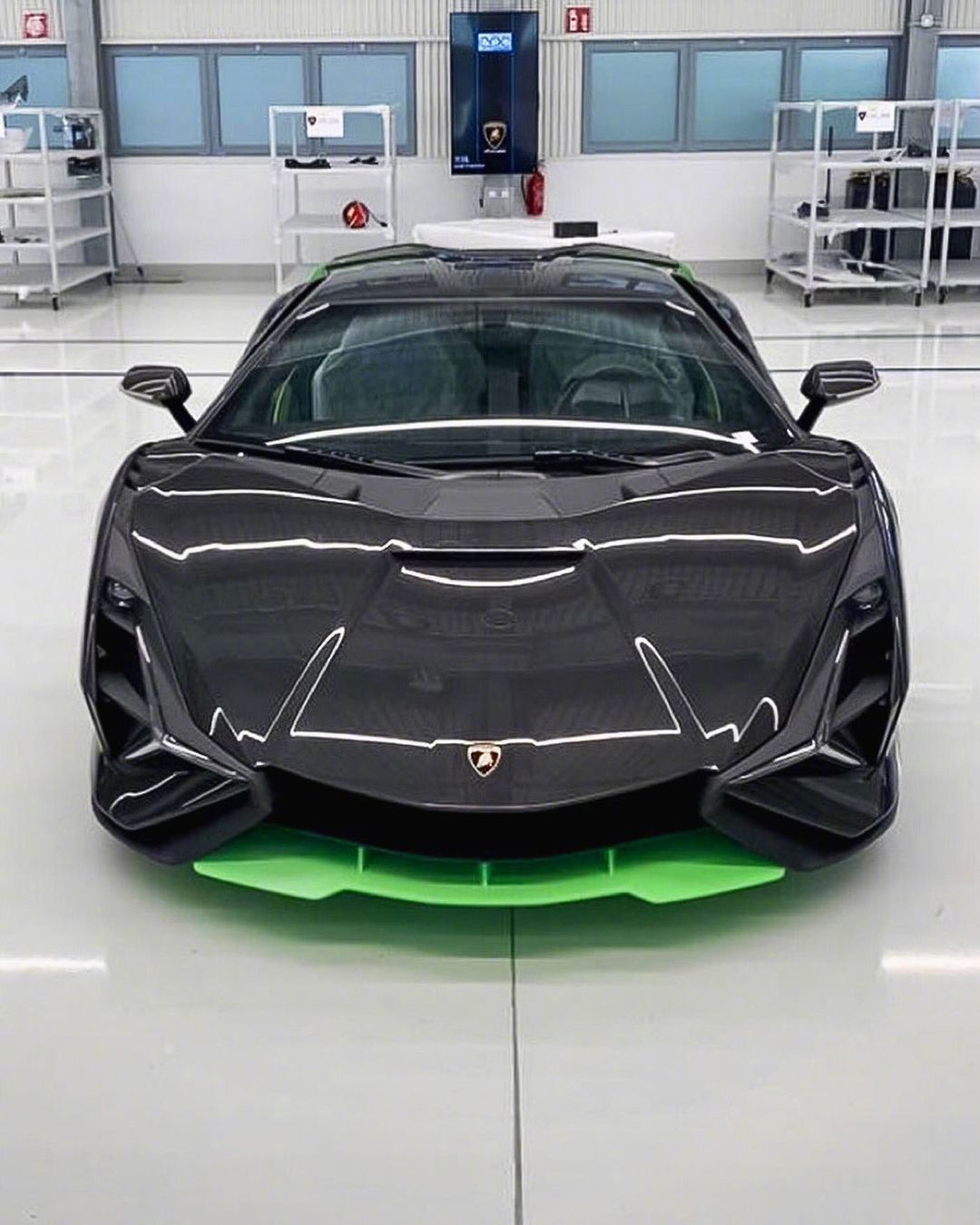 兰博基尼sian63,兰博基尼sian 又一枚兰博基尼lamborghini sian出厂了!