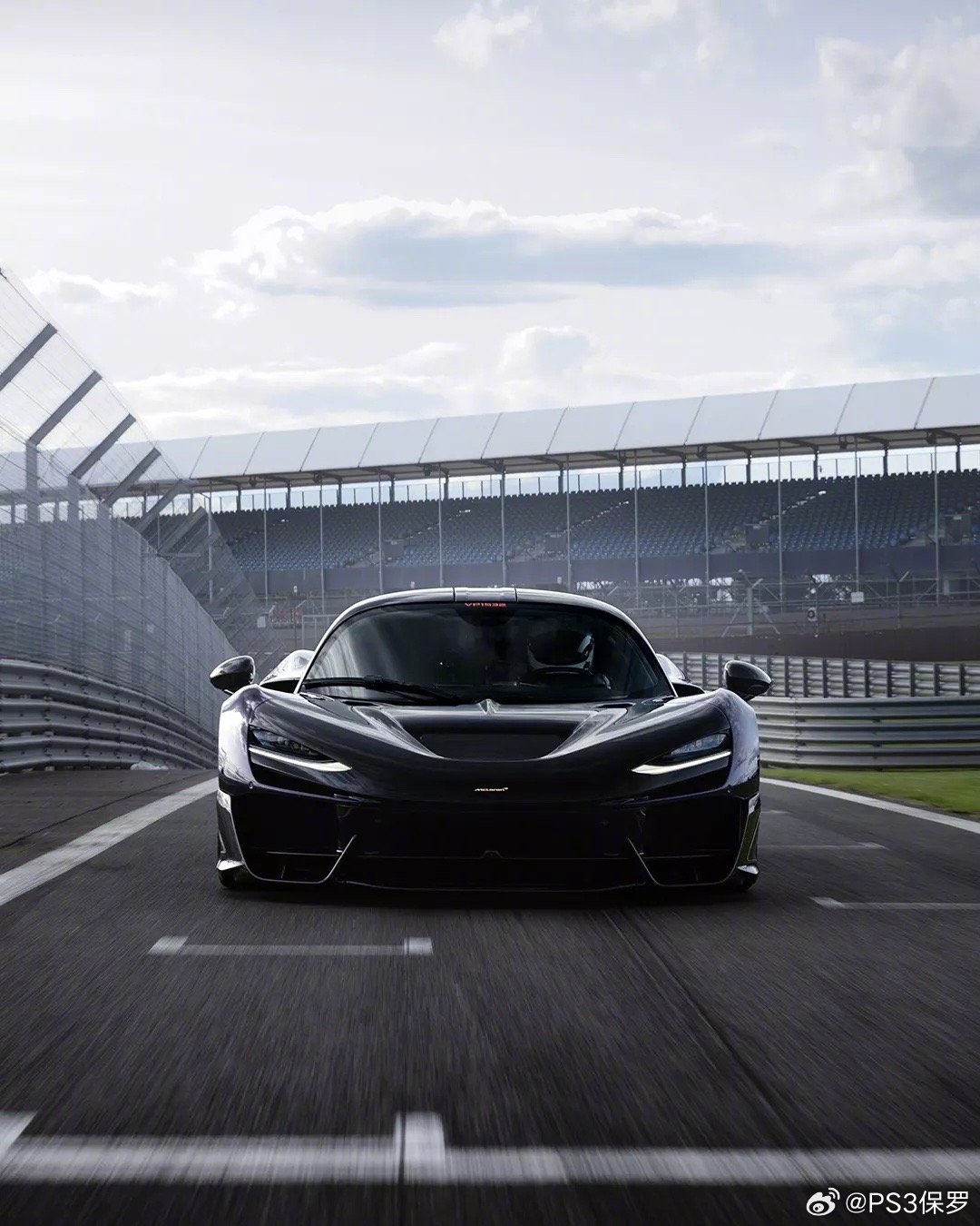 迈凯伦W1银石测试2026年交付，1258匹马力后驱生猛