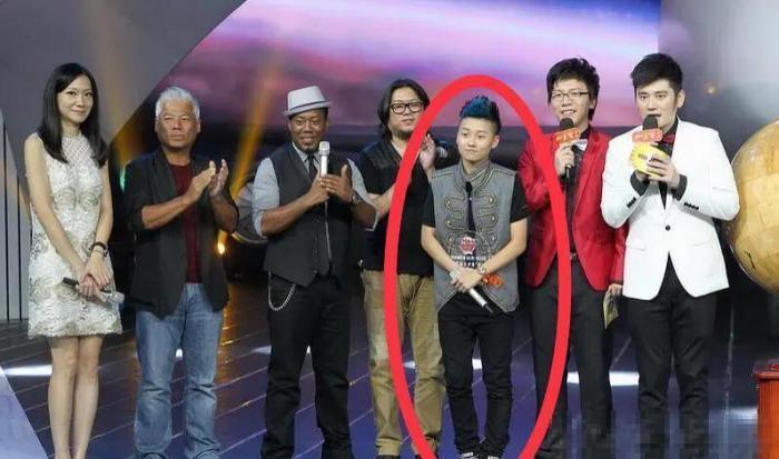 当年蔡徐坤被她淘汰，如今成了她的导师，刘雨昕为何要重回起点？