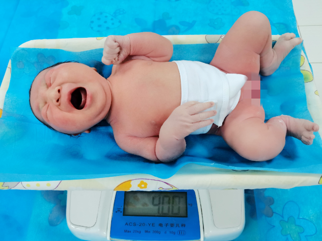 广州借卵中心(试管婴儿遗传筛查新技术造福不孕家庭)