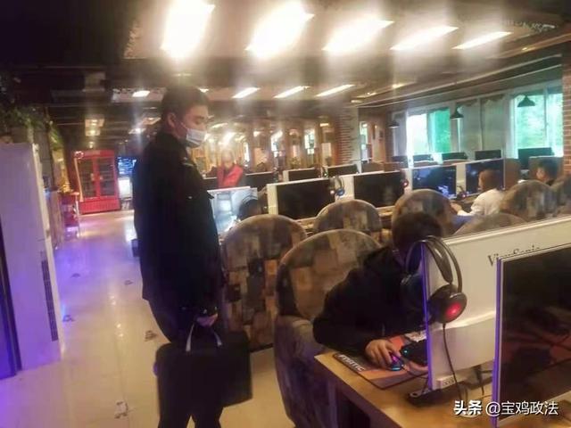 岐山县公安局凤鸣派出所通报三起涉疫违法案件休闲区蓝鸢梦想 - Www.slyday.coM 岐山县公安局凤鸣派出所通报三起涉疫违法案件休闲区蓝鸢梦想 - Www.slyday.coM