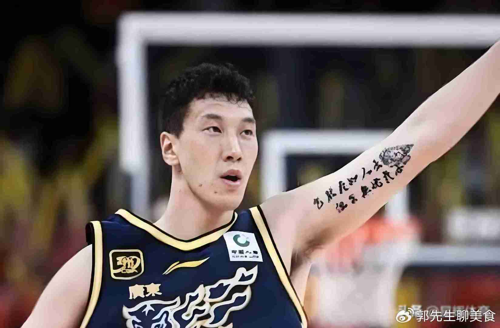 广东队新外援来了，首发却没带崔永熙，杜锋这盘棋怎么下