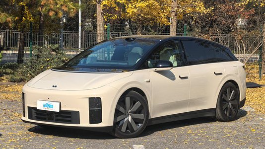 2025款理想i6新车商品性评价