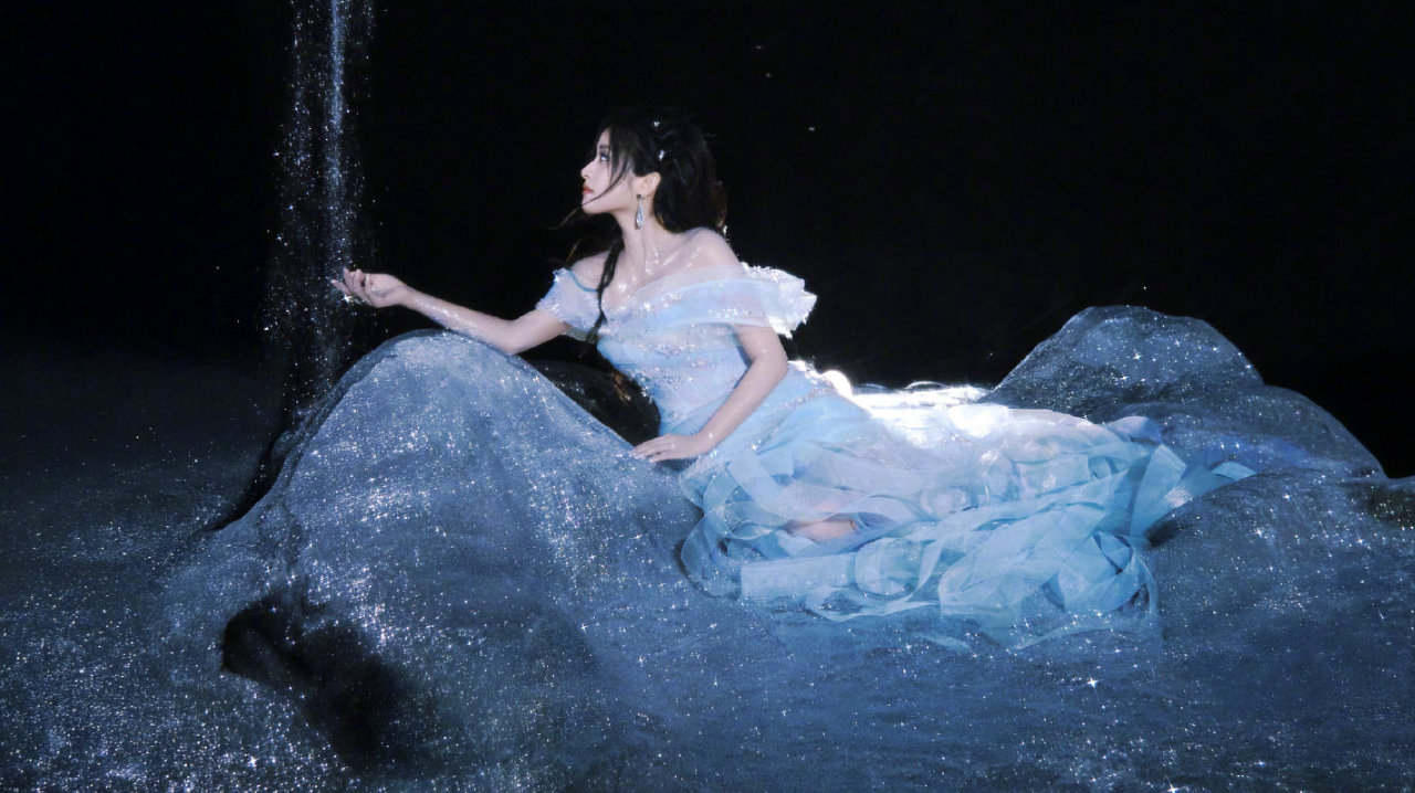 银河造型 与闪耀星光交织