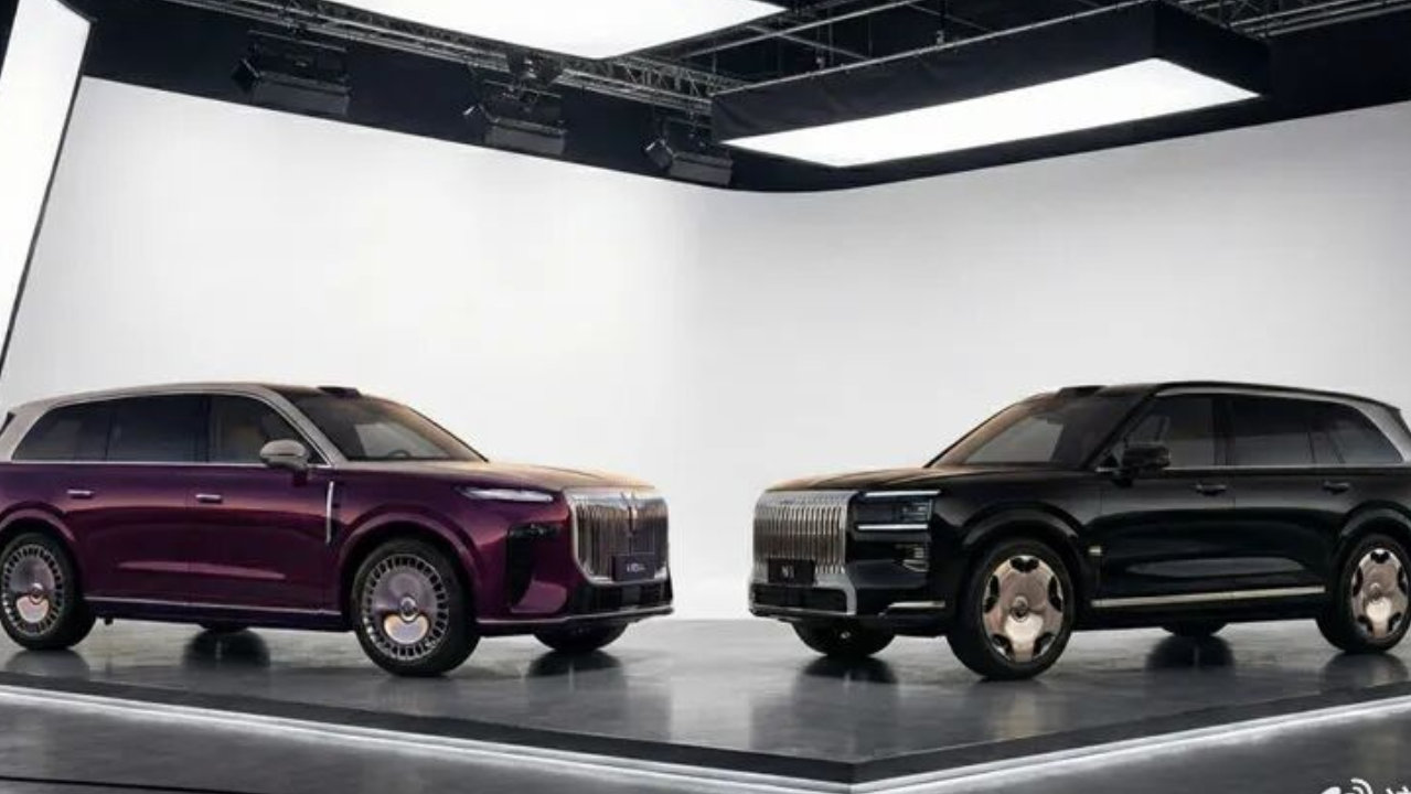 岚图泰山 vs 极氪9X：谁才是50万内的“旗舰完全体”？