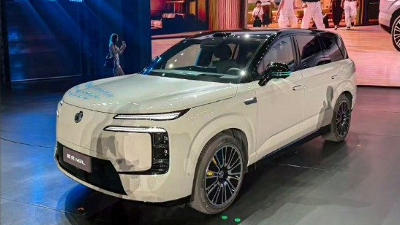 质选车：腾势N8L一台车满足全家多重期待