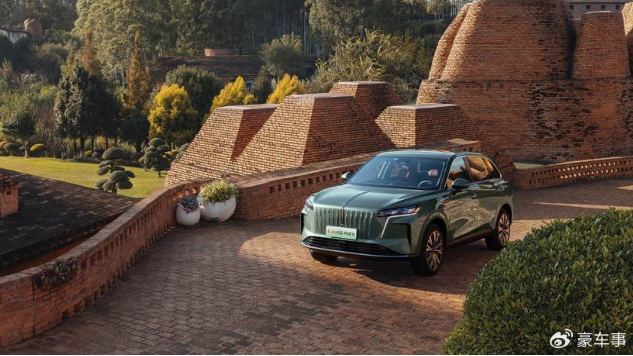 红旗HS6 PHEV上市：一场“为家造车”的价值革命