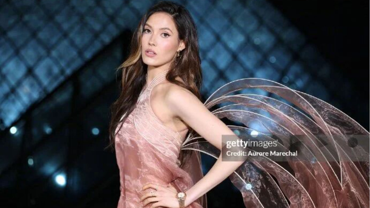 谷爱凌 Iris van Herpen 高定造型最好的跨界，是把人生穿成同频的诗