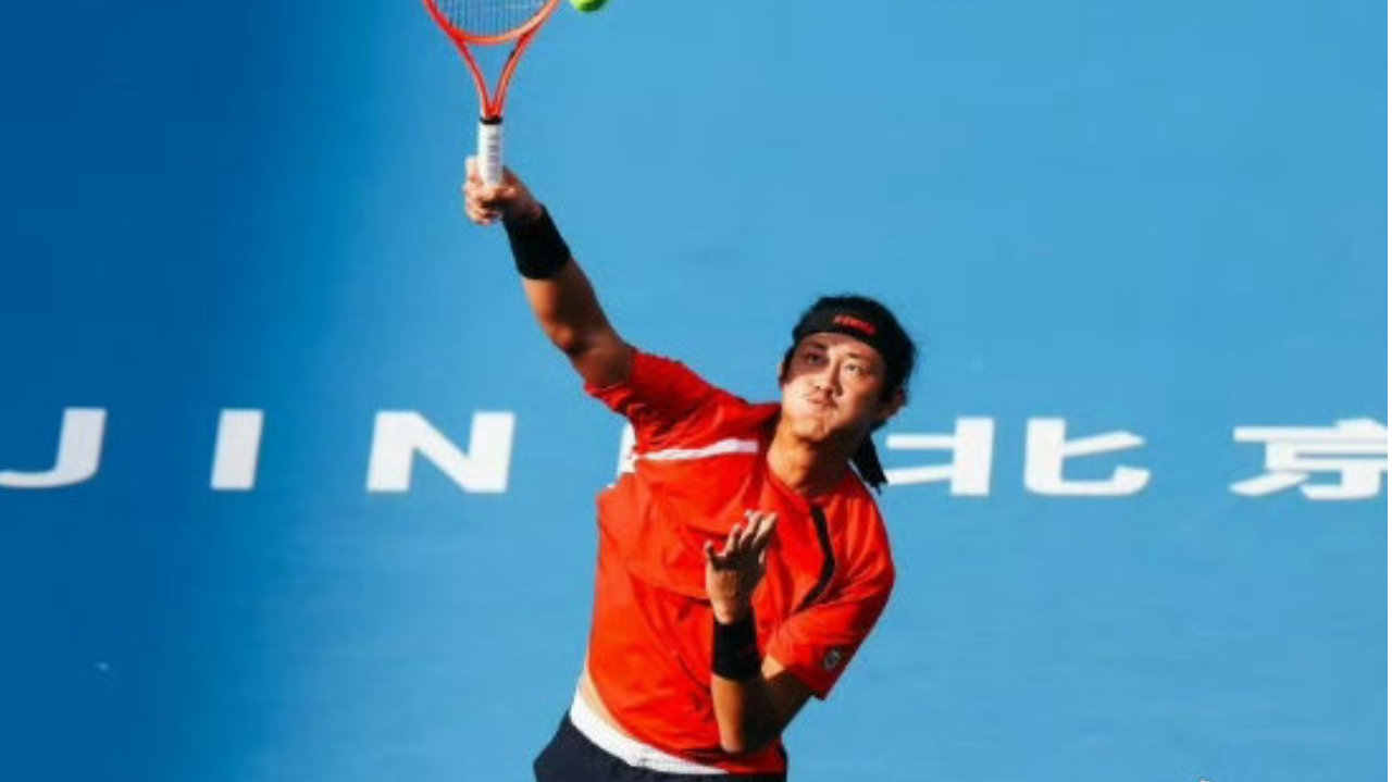 张之臻0比2阿特马纳，无缘晋级下轮