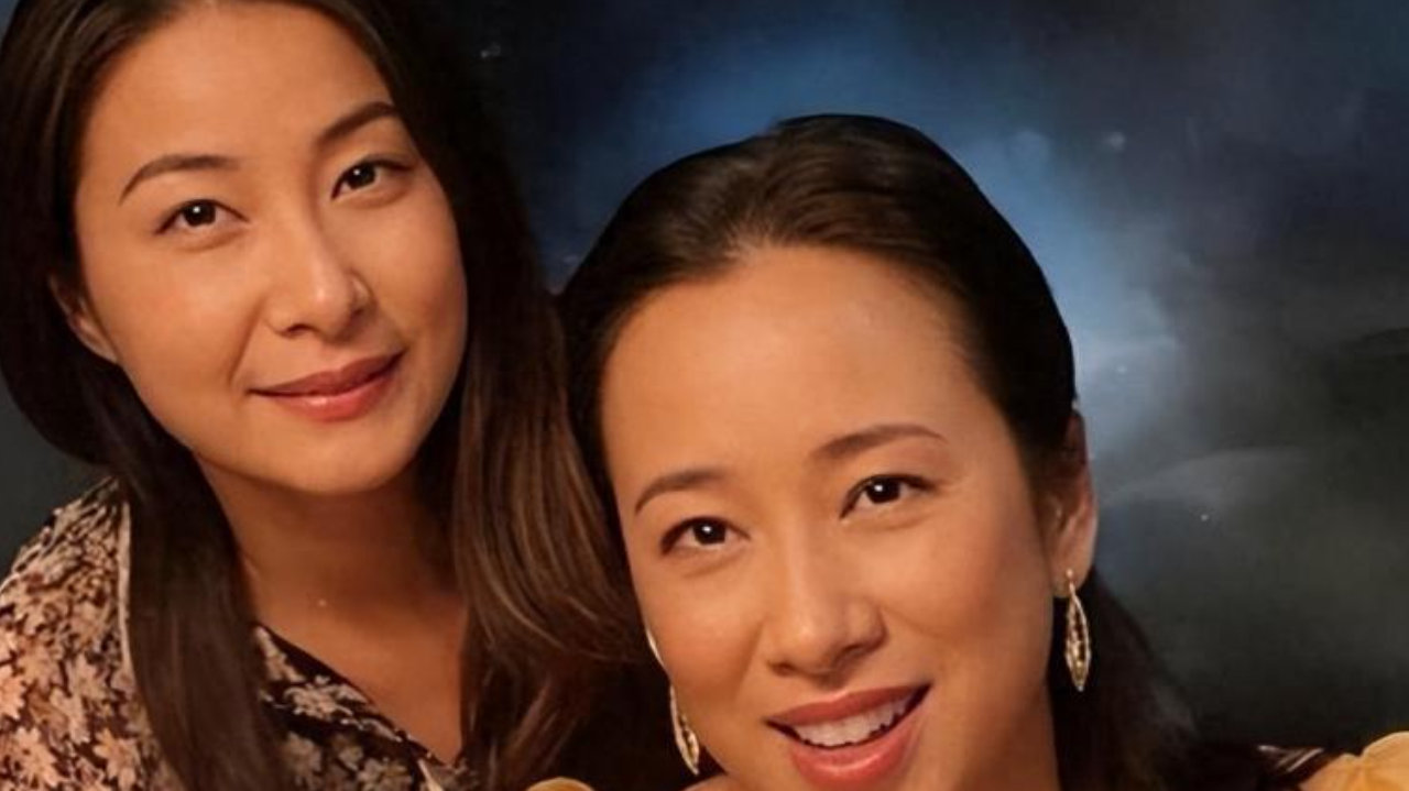 霍家三儿媳进门，朱玲玲陪前夫送嫁，二婚老公缺席引猜测