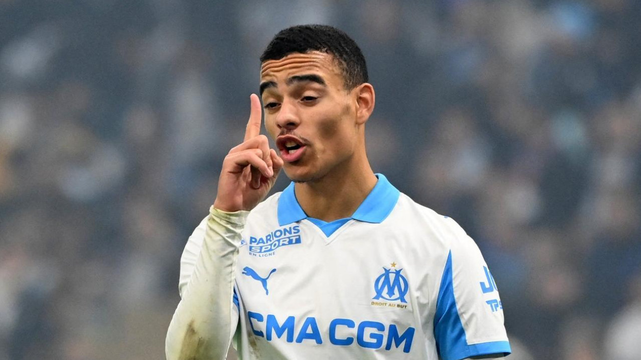 曼联肠子悔青！格林伍德将成为超级巨星，狂轰11球，领跑射手榜！