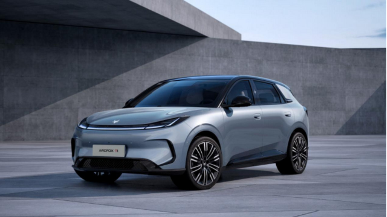 极狐T1的“破局三式”：在红海市场讲一个“厚道”的故事