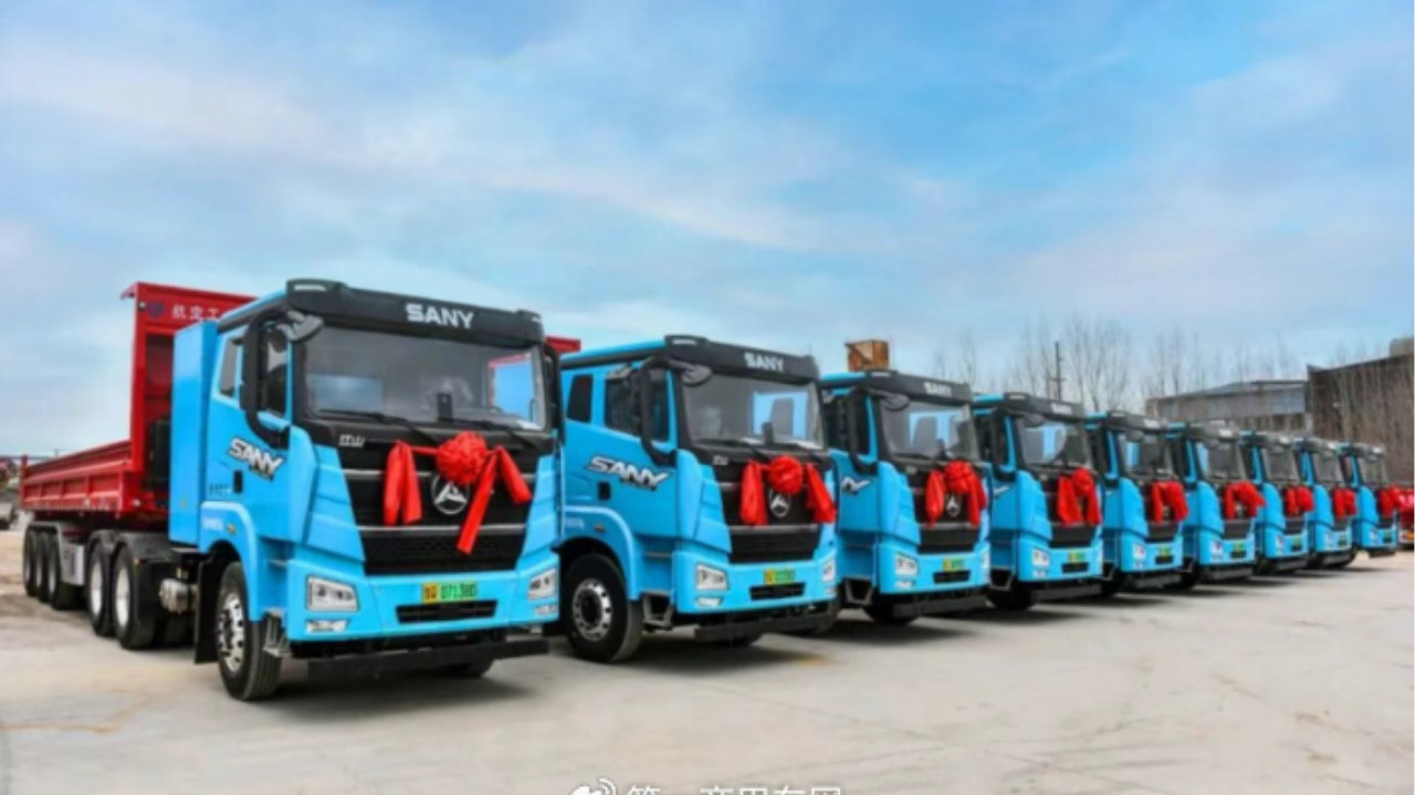 解放超徐工夺冠！三一破3000辆 重汽涨279%！11月新能源牵引车增194%