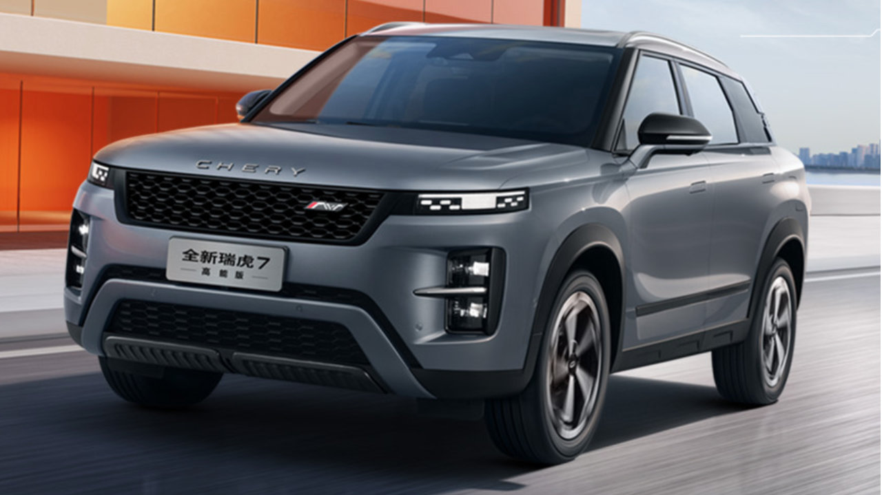 刚拿到驾照想买代步车，看看这三款，安全耐用还省油