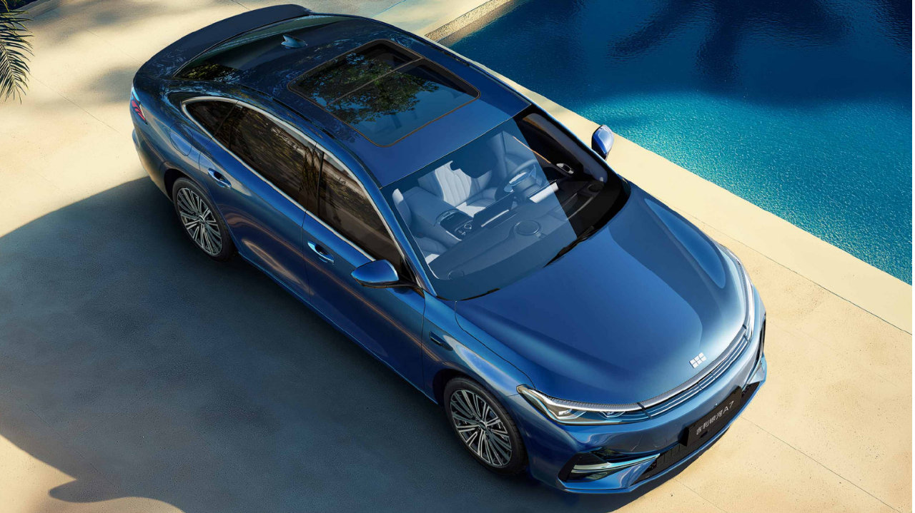 买插混家轿必看“银河A7”，10万块就给到高阶智驾+长续航！