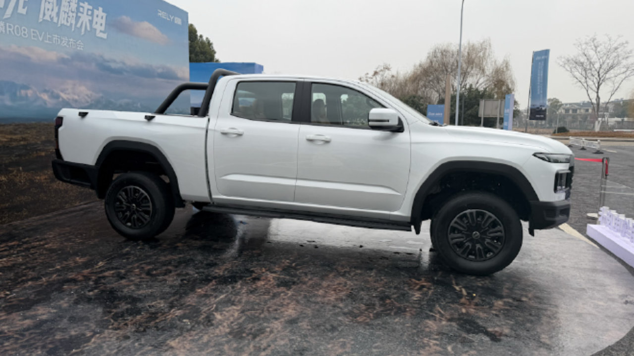 奇瑞威麟R08 EV正式上市 售价区间为12.78-15.88万元