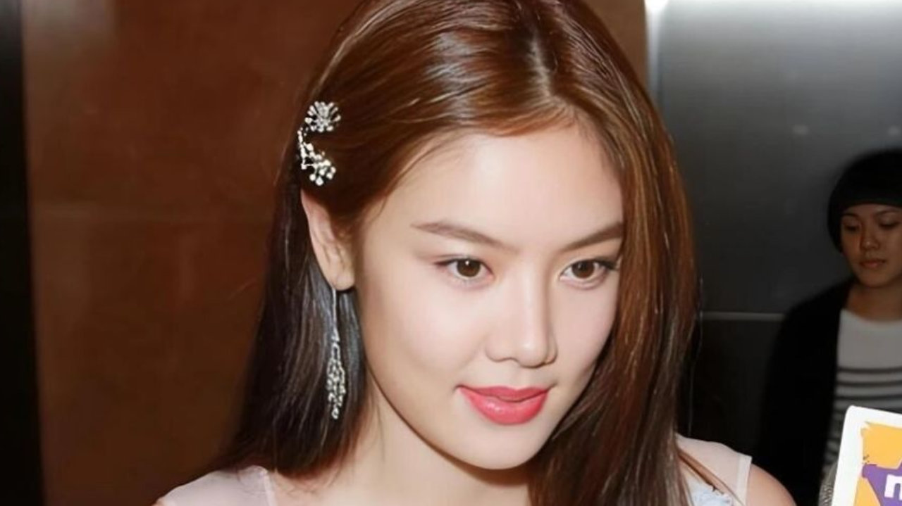 45岁乐基儿近况曝光！经历两次失败婚姻，为了照顾儿子不会再婚