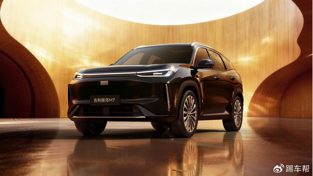 吉利银河M7首秀，平衡美学与技能的中型SUV