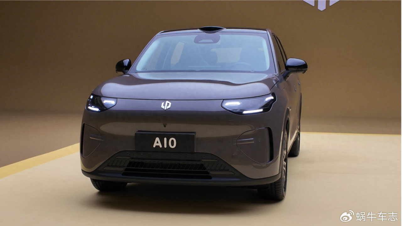 3月8台重磅新车公布价格：极氪8X很听劝，零跑A10太有料