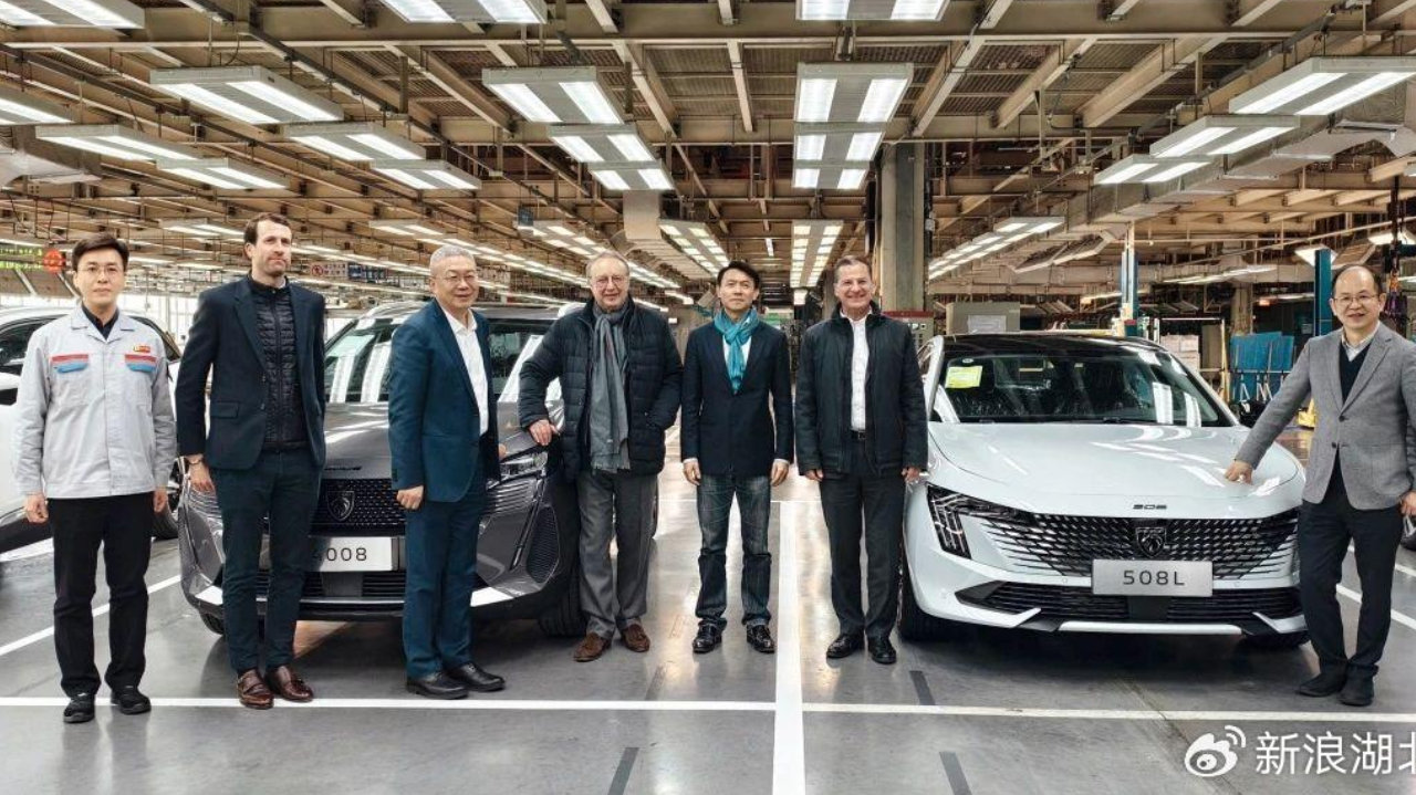 斯泰兰蒂斯集团副董事长罗伯特·标致携手东风加快神龙战略转型