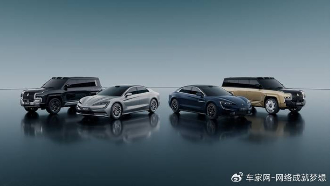 仰望2026款旗舰矩阵联袂上市 仰望加闪充重塑高端出行体验