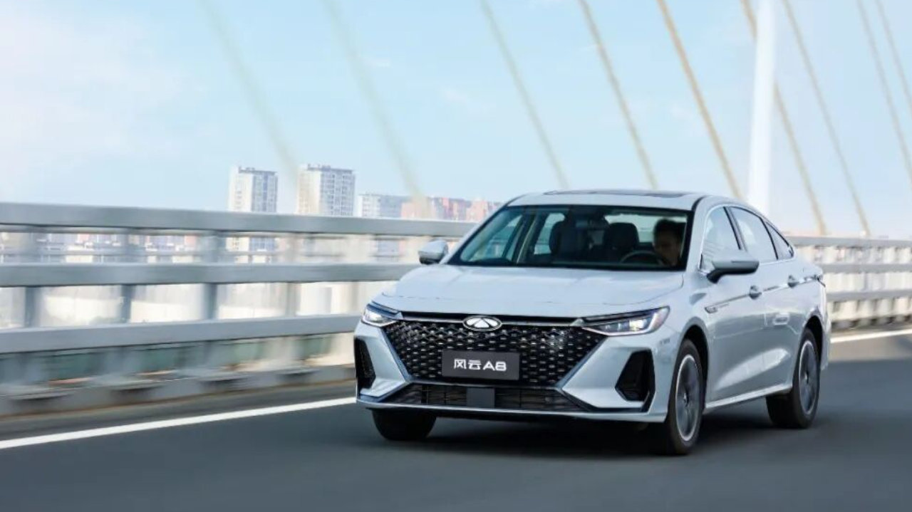 奇瑞走岔的路，吉利银河先跑通了