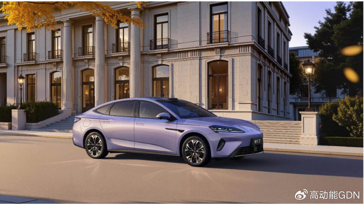 比亚迪″678″组合亮剑：全新闪充技术来了，纯电补能的临界点近了