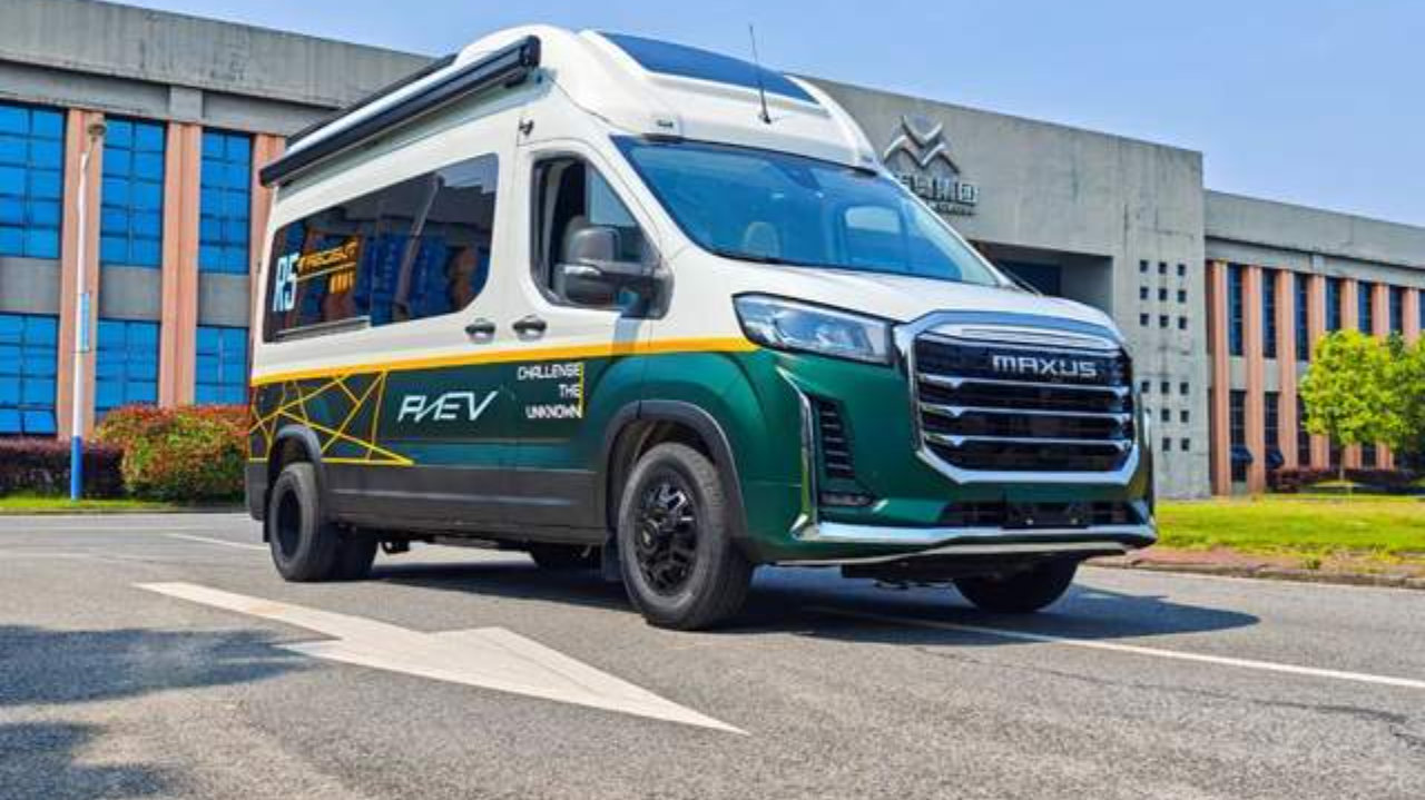 一箱油跑1000多公里！越界R5 PHEV房车