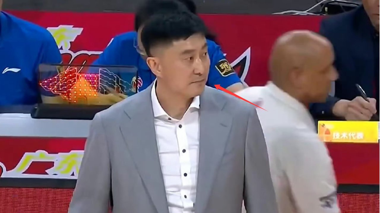 0.5秒准绝杀破13年魔咒！杰曼让杜锋输到翻白眼 许利民：有点运气