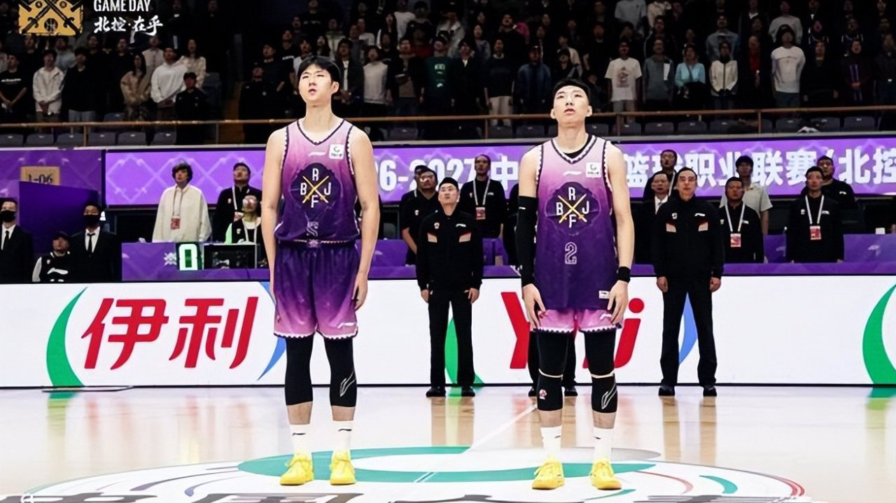 咋啦?27岁国手全场仅2次出手 0板0助0罚球 球迷:郭士强可以不带他了 咋啦?27岁国手全场仅2次出手 0板0助0罚球 球迷:郭士强可以不带他了