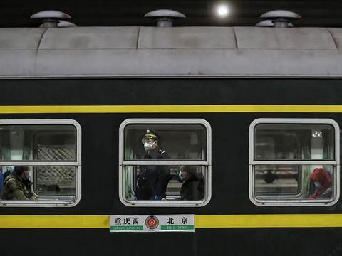 返京人口比例_加拿大人口比例图(3)