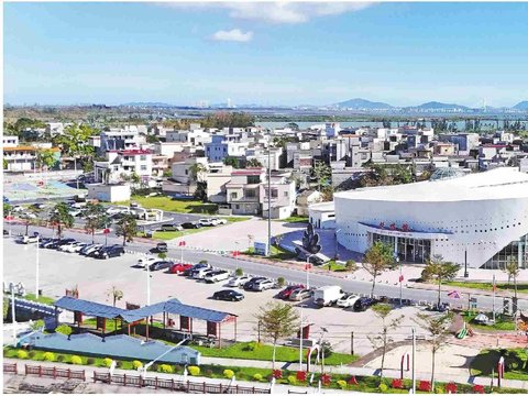 看精彩赛事 游山海阳西