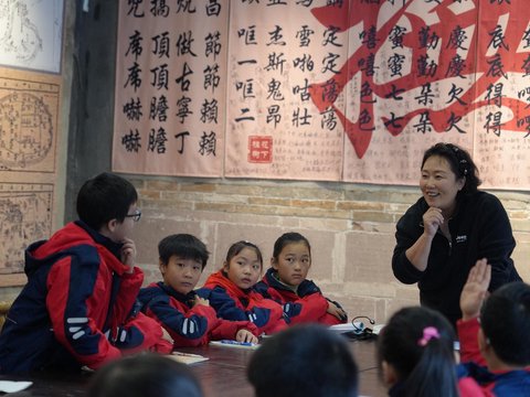 老茶馆变身“时光课堂”