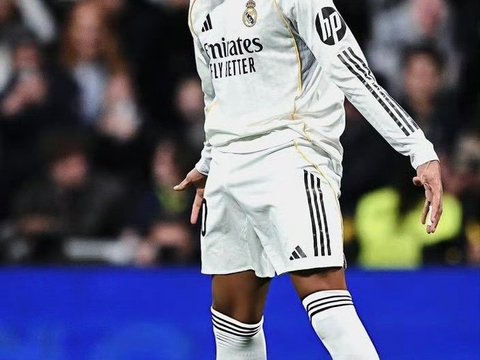 59球！姆巴佩追平C罗纪录，Siu庆祝致敬C罗：我的偶像 皇马最佳