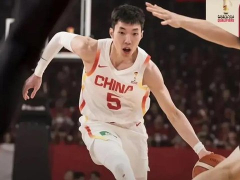 CCTV5直播，男篮对阵中国台北，郭士强力求连胜，周琦担任解说