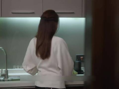 佘诗曼新剧正义女神 许绍雄与康华演夫妻 子女不是父母的附属品