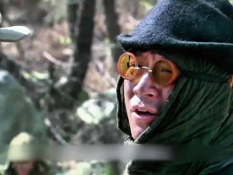 贼九不但使唤完吴司令还给人一顿喷