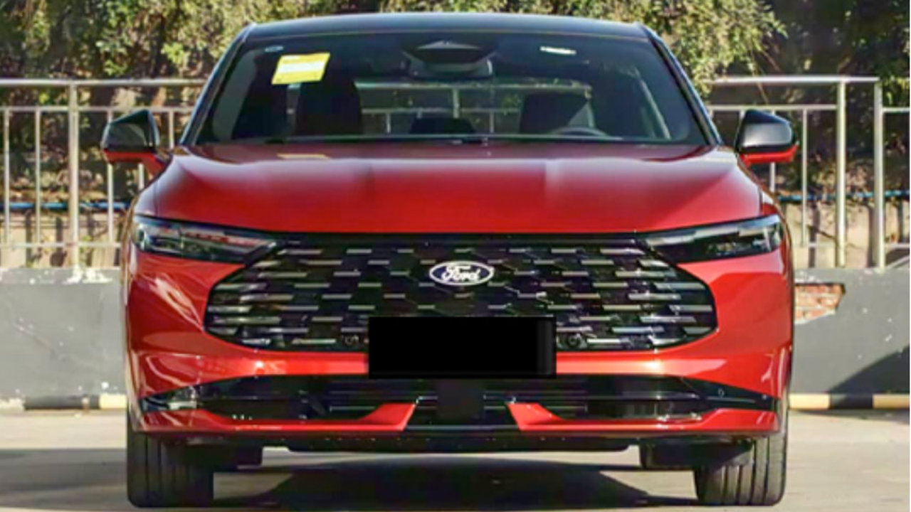 更聪明智能 长安福特蒙迪欧新老款车型对比