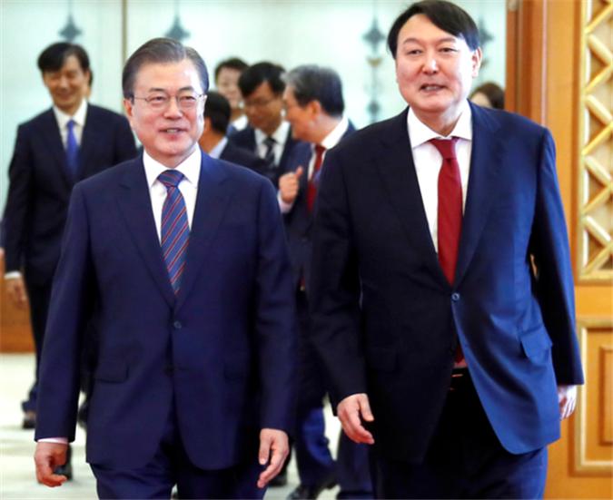 尹锡悦当选韩国总统,曾将两位前总统送进监狱,与文在寅关系紧张休闲区蓝鸢梦想 - Www.slyday.coM 尹锡悦当选韩国总统,曾将两位前总统送进监狱,与文在寅关系紧张休闲区蓝鸢梦想 - Www.slyday.coM