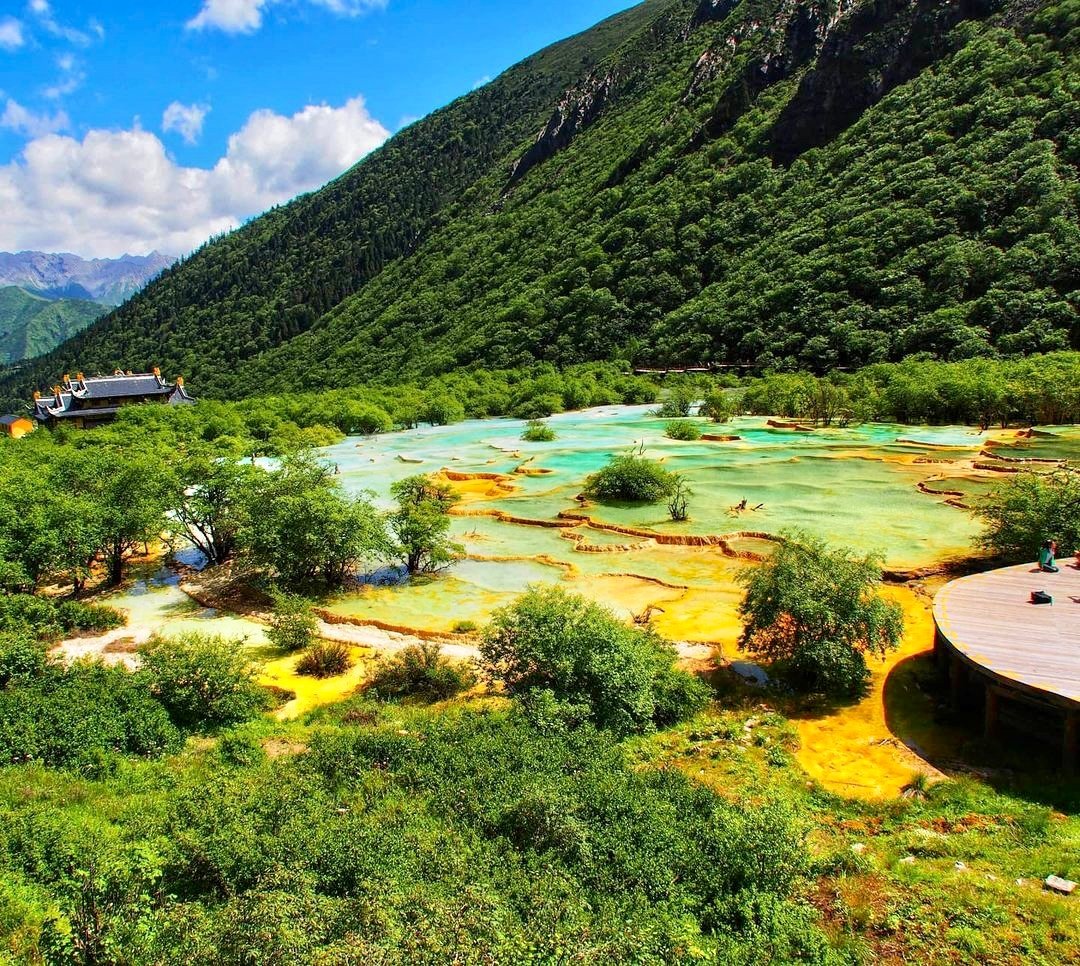 黄龙风景区