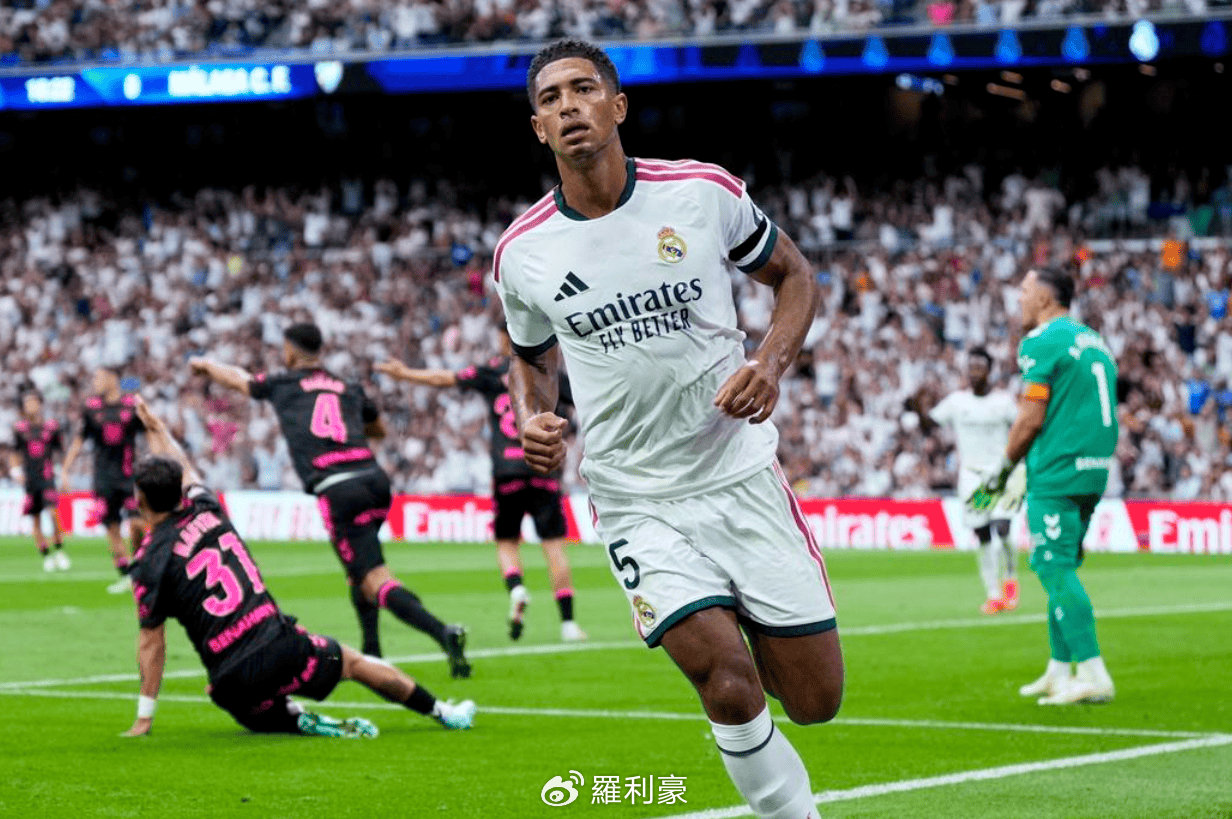 欧洲足坛一夜：国米险胜领跑，曼联5-2逆转，皇马4-0横扫