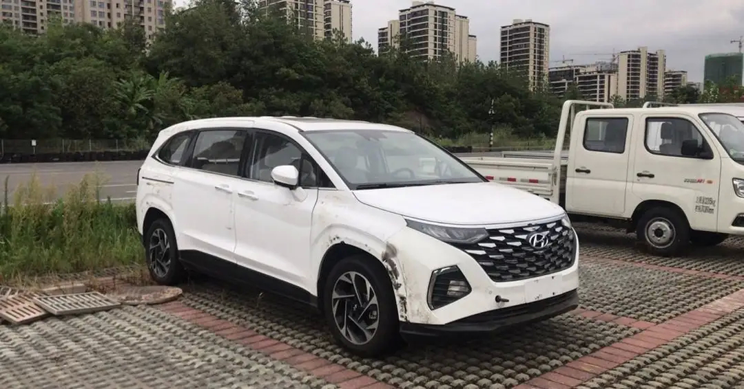 今年10月份北京现代要上市一款名为“CUSTO”的MPV车型