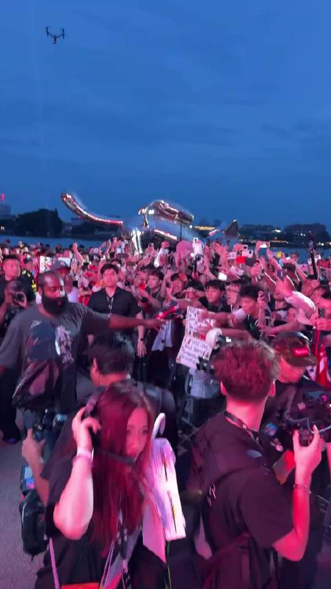 登哥@JamesHarden詹姆斯哈登 也来大展宏图啦！