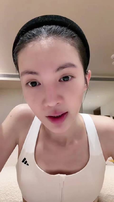 金晨：学校倒闭了学费还没退