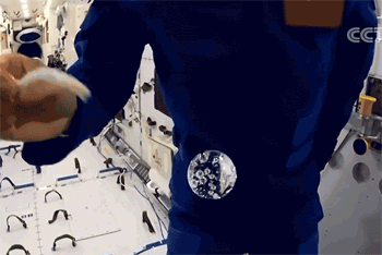 复习了!“天宫课堂”第二课里的科学奥秘休闲区蓝鸢梦想 - Www.slyday.coM 复习了!“天宫课堂”第二课里的科学奥秘休闲区蓝鸢梦想 - Www.slyday.coM