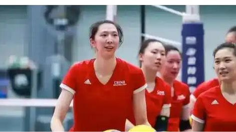 恭喜中国女排，丁霞接班人崛起，16 岁小将首战告捷，未来可期！