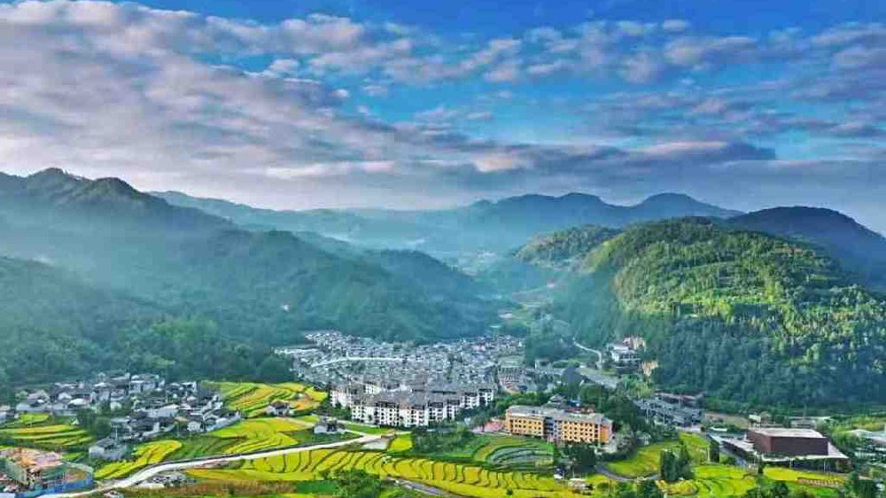 腾冲美女服务价格详解及温泉推荐指南