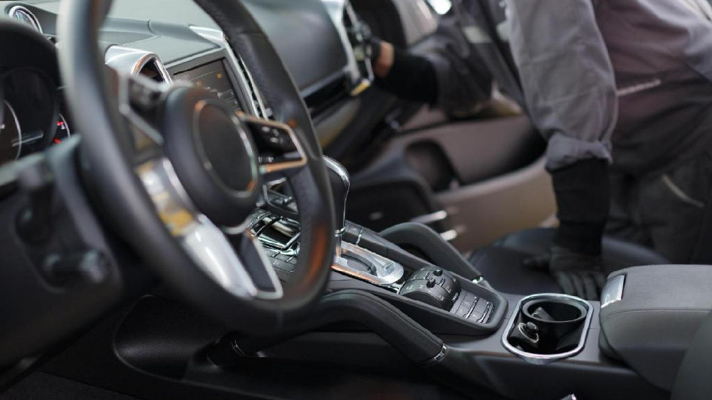 汽车保养怎样最省钱？